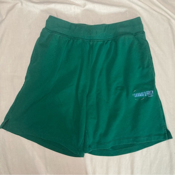 Savage X Fenty Essential Terry Classic Sweatshort Size Medium Emerald Green - Picture 4 of 7